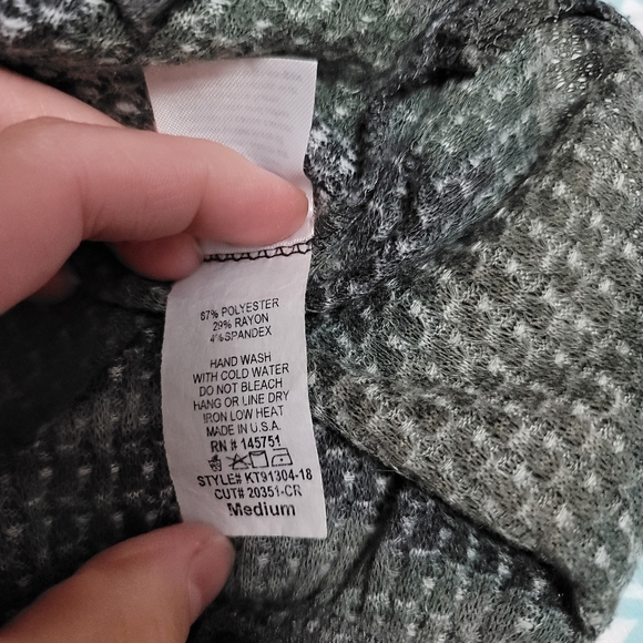 Camo Oversized Longsleeve - Picture 7 of 8